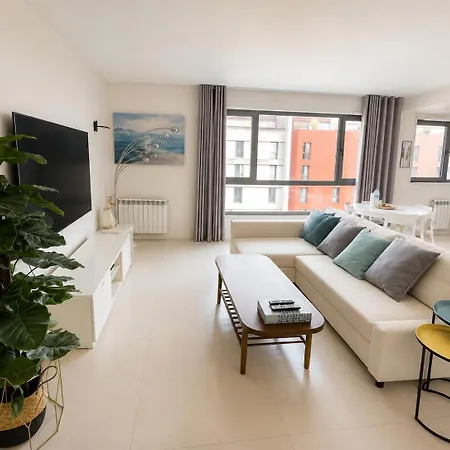 Apartamento Bom Dia Parque Nações W *